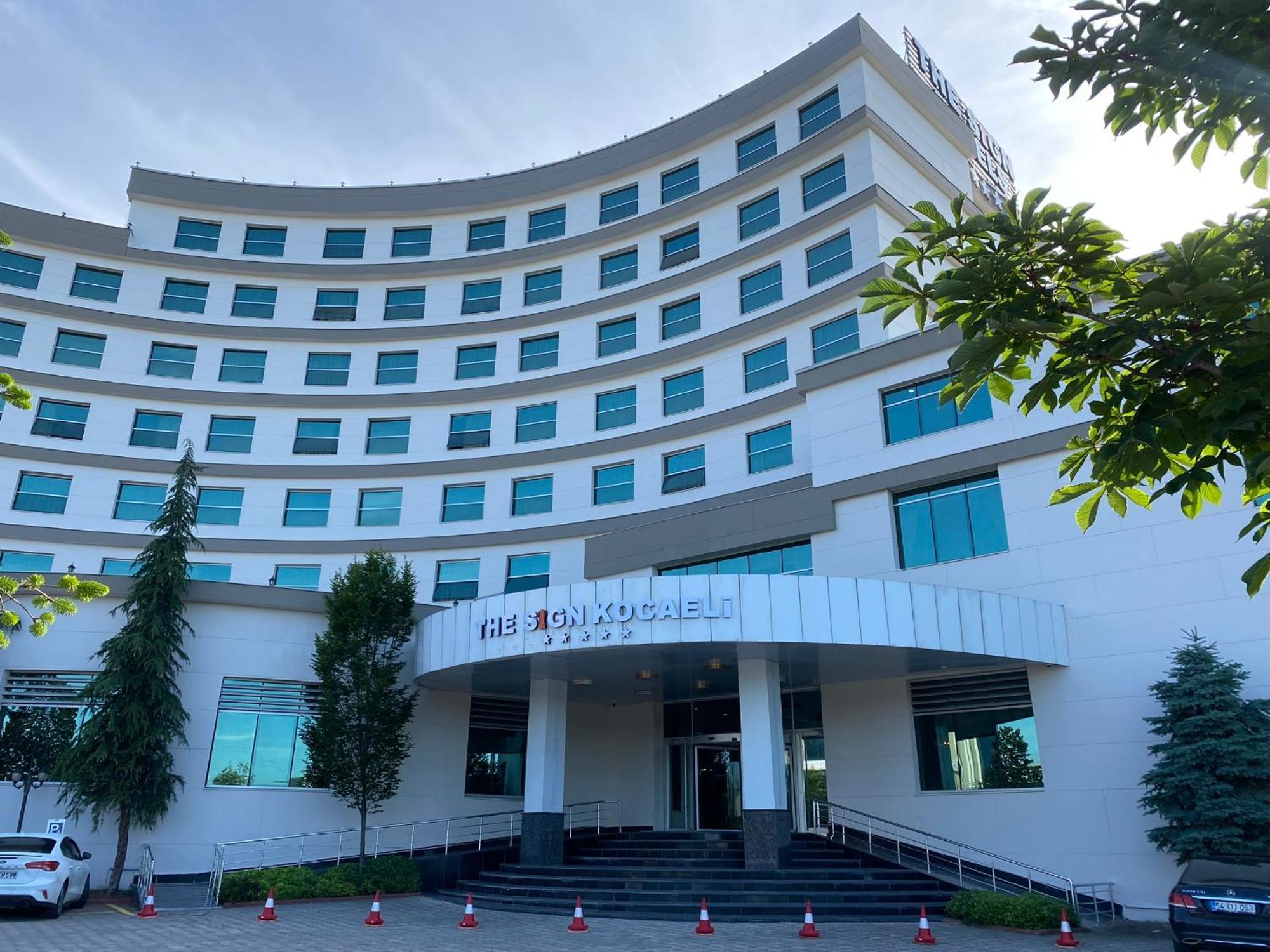 The Sign Kocaeli Thermal Spa Hotel &Convention Center Golcuk Esterno foto