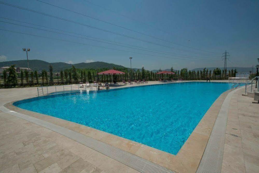 The Sign Kocaeli Thermal Spa Hotel &Convention Center Golcuk Esterno foto